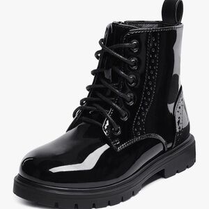 Dream Pairs Girls Side Zipper Combat Ankle Boots. Size 10.